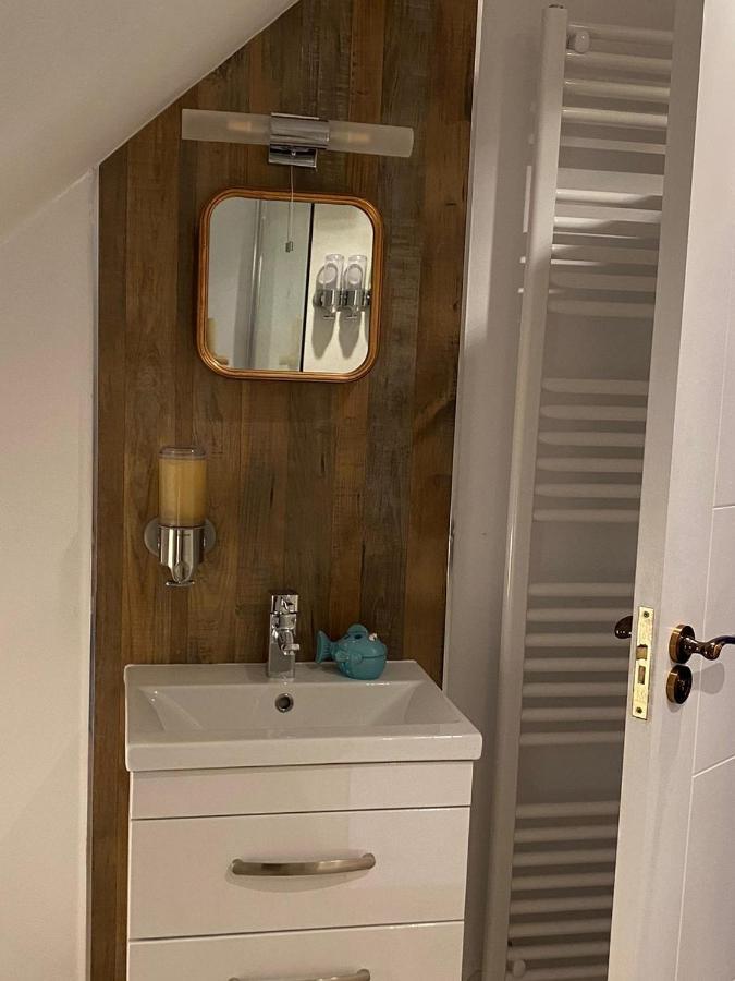 Rathlin Sound Apartment, Балликасл Экстерьер фото